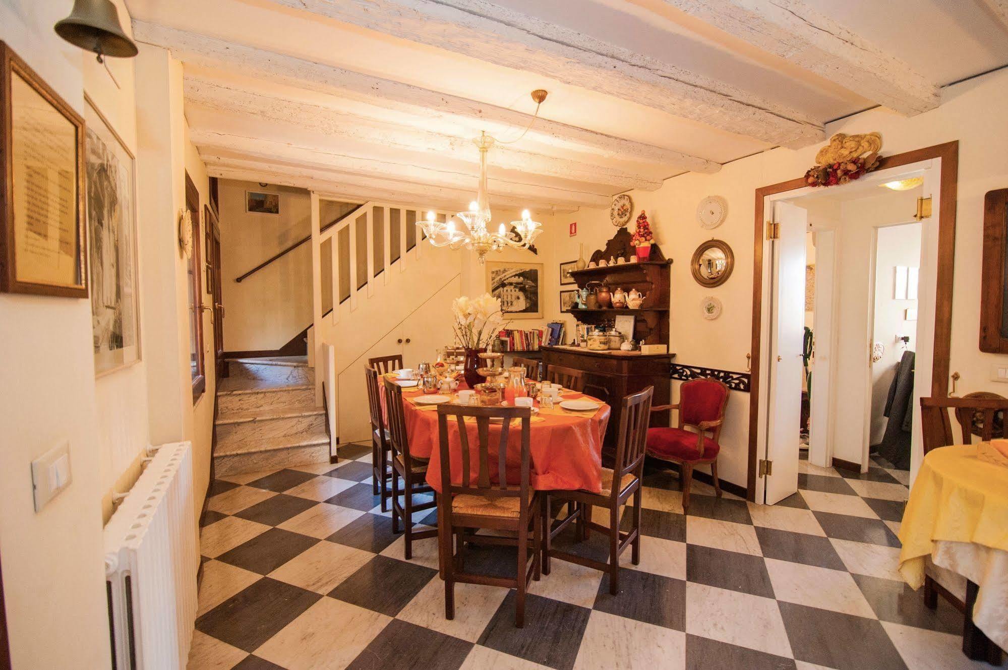 3749 Pontechiodo Bed & Breakfast Венеция Екстериор снимка