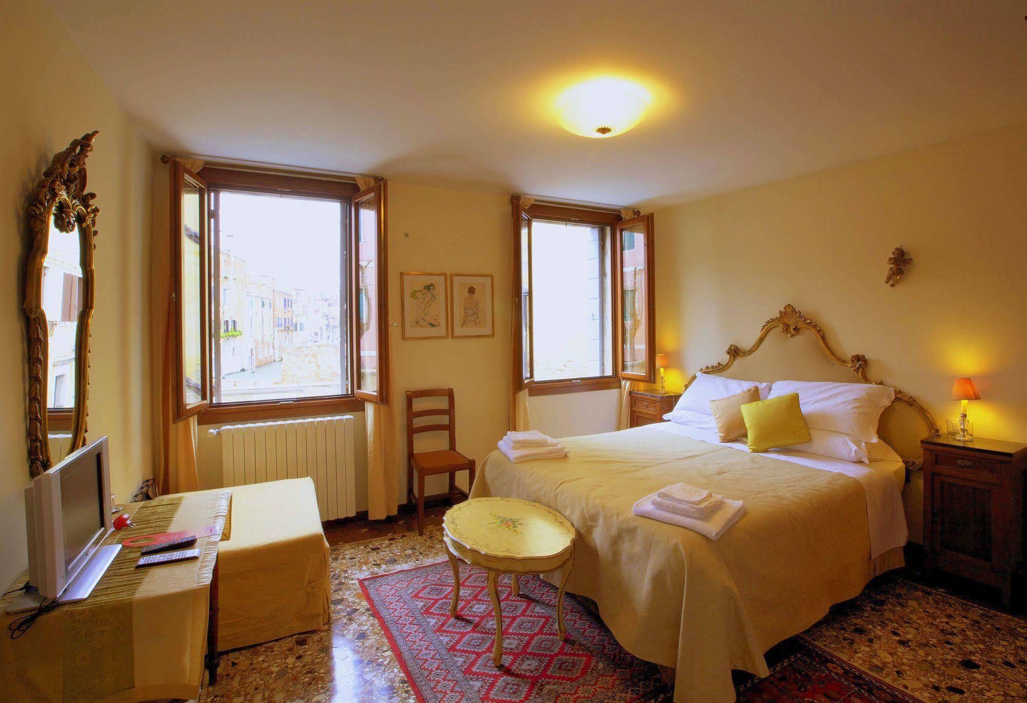 3749 Pontechiodo Bed & Breakfast Венеция Екстериор снимка