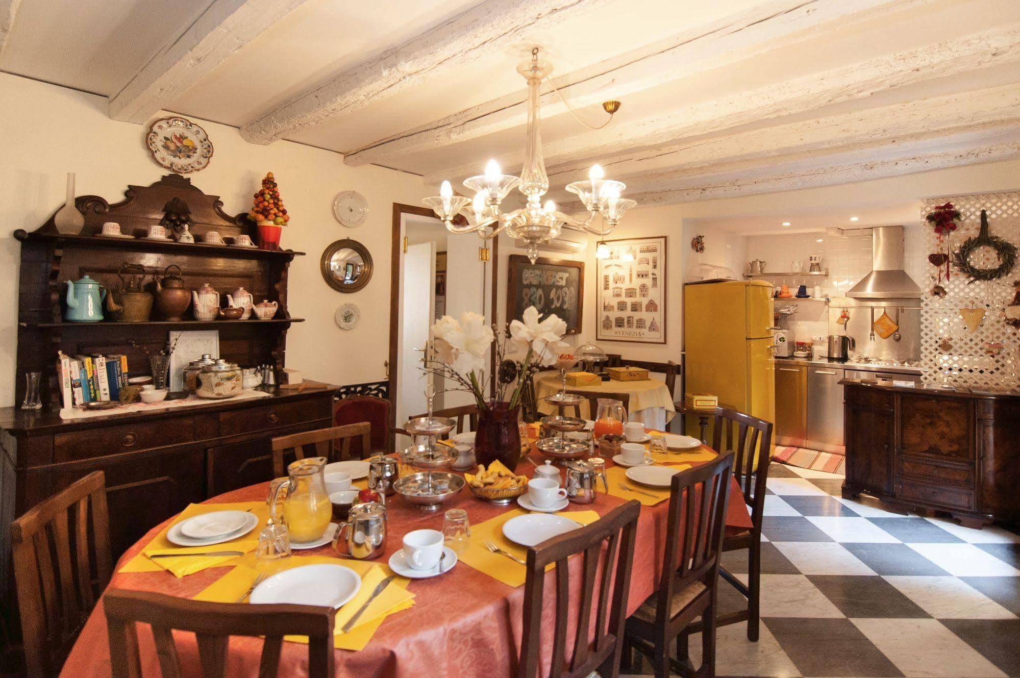 3749 Pontechiodo Bed & Breakfast Венеция Екстериор снимка
