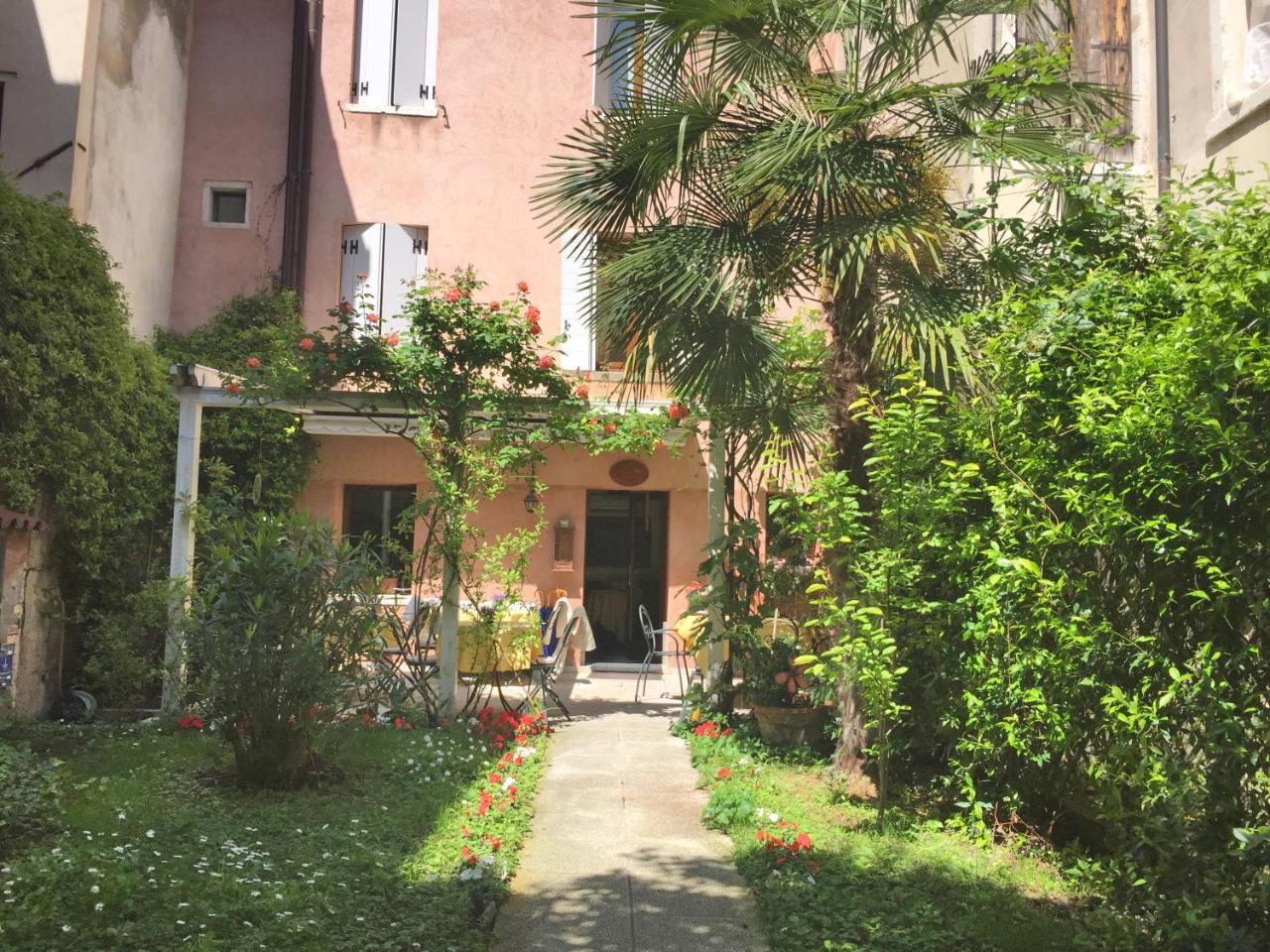 3749 Pontechiodo Bed & Breakfast Венеция Екстериор снимка